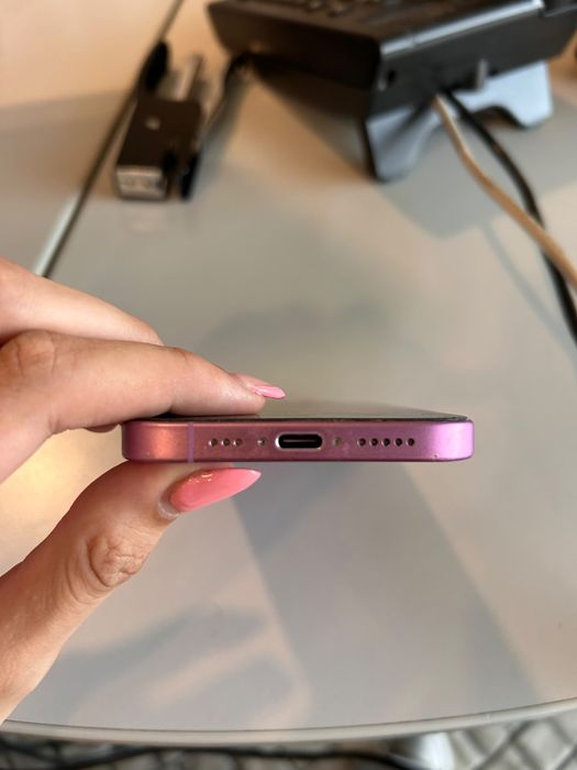 Iphone 16 cor de rosa