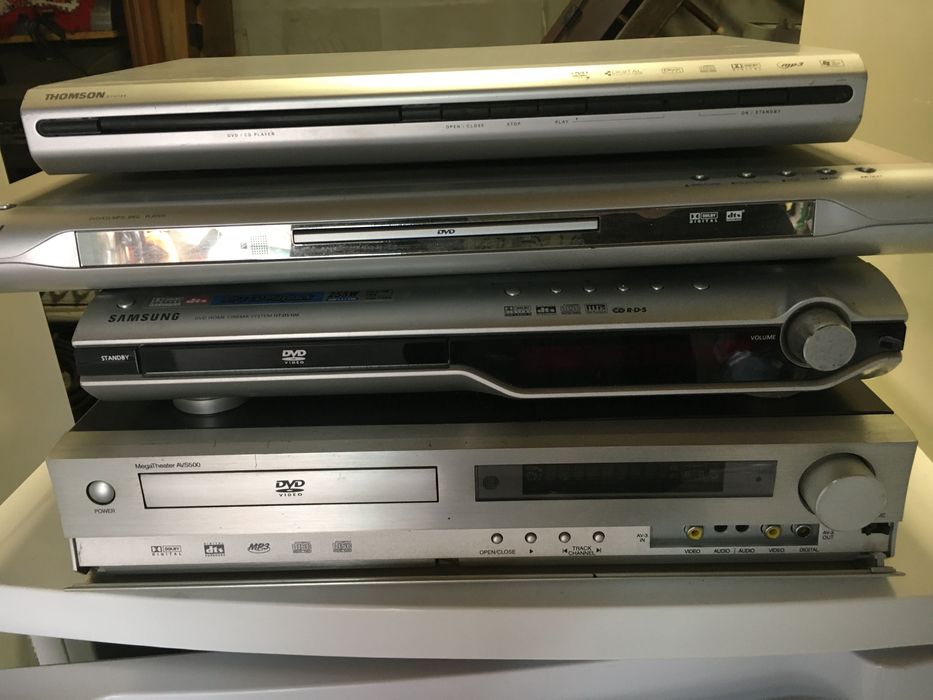 ДІВІДІ Плеєр робочий, на запчаст