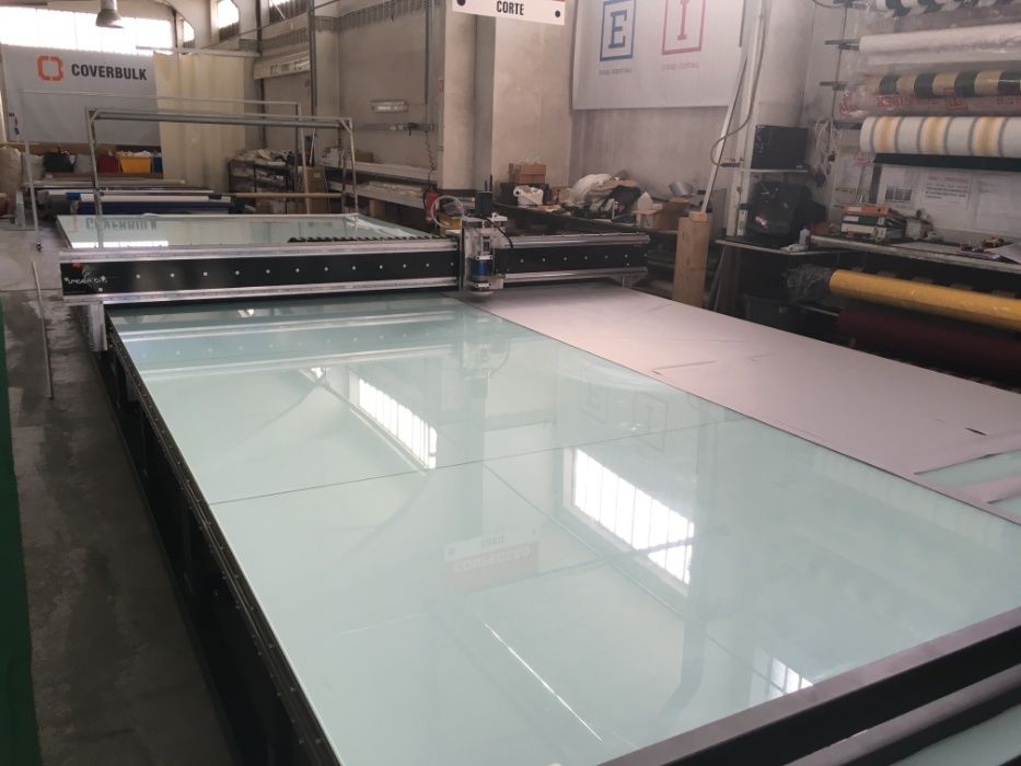 CNC ultrassônico para tecidos 9000x3000 nova