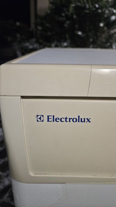 Silnik do Pralki  electrolux EW 876 F plus inne częsci