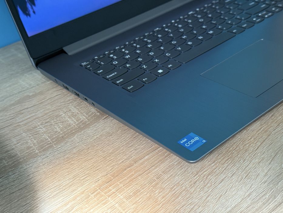 Laptop Lenovo IdeaPad 3 17ITL6 17,3" i3 8GB RAM 512GB Dysk Win11