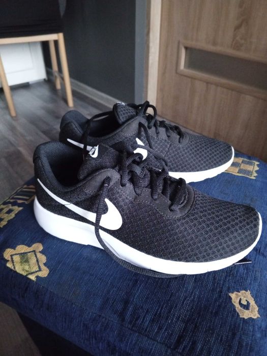 Buty damskie Nike rozm.38,5
