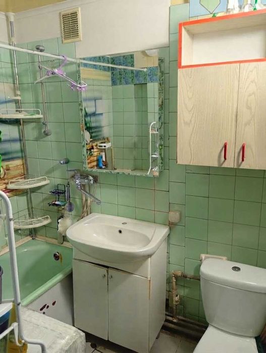Продам 3 кімнатну квартиру