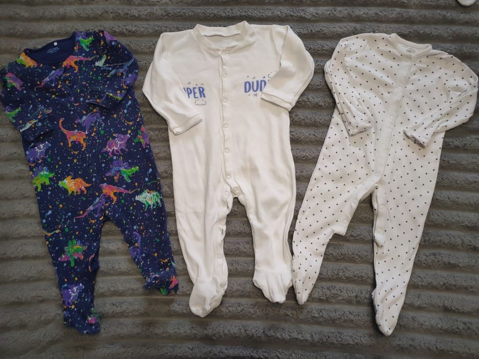 Лот одягу на хлопчика 6-9 місяців