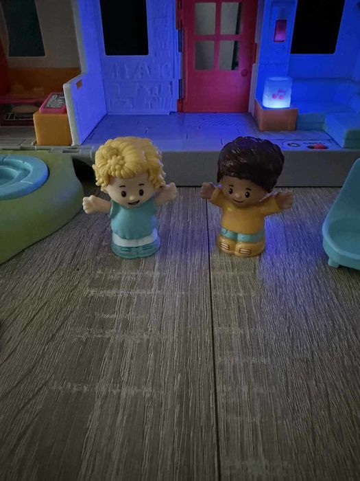 Fisher-Price Wesoły Domek Małego Odkrywcy HCJ65