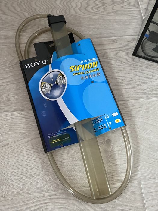 Акваріум з обладнанням