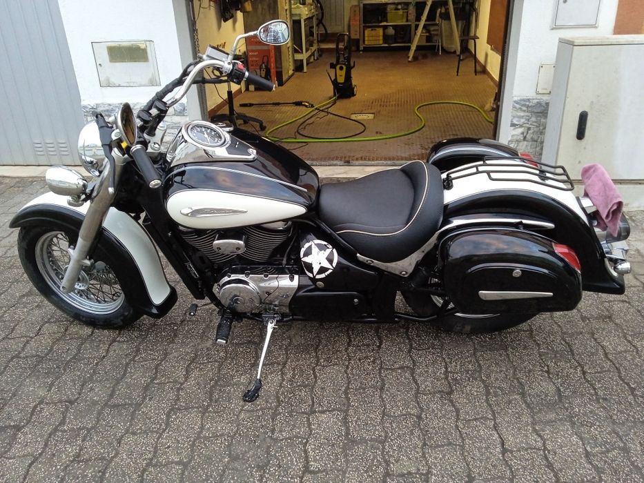 Suzuki intruder VL 800