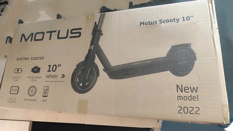 Motus Scooty 10" 2022 - nowa, zapakowana, gwarancja 2 lata.