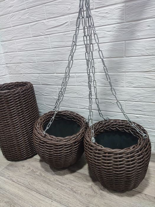 Набір підвісних кашпо кольору морений дуб