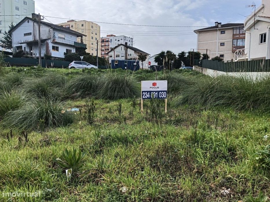 Terreno para construção de moradia - Azurva
