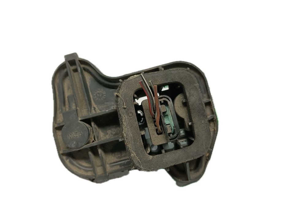 Suporte lâmpada esquerdo VOLKSWAGEN Golf V (1K1)