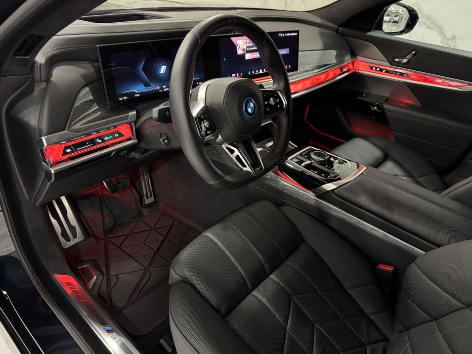BMW i7 xDrive60 Pack Desportivo M