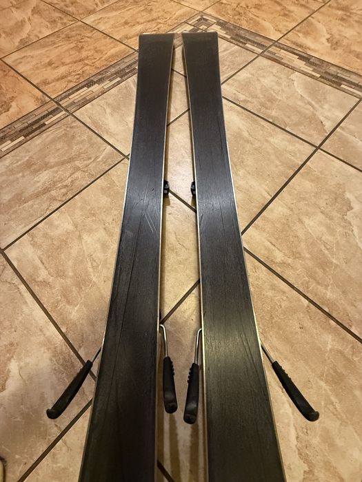 Narty HEAD Supershape Team – 137 cm – wiązania HEAD