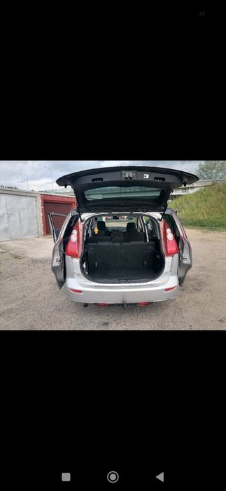 Mazda 5 7 osobowa