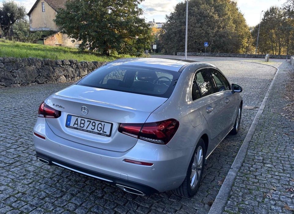 Mercedes A250e Prigressive Limousine  Plug-In. Full Extras
