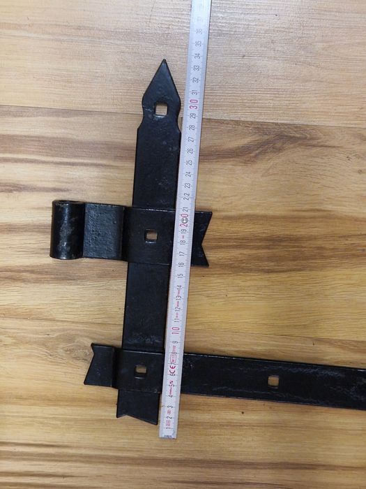 zawiasy metalowe do bram drewnianych