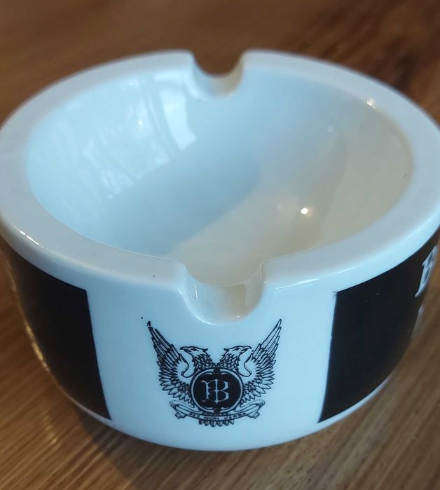 Cinzeiro antigo com publicidade - Borges Porto