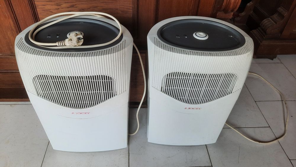 Desumidificadores em bom estado.