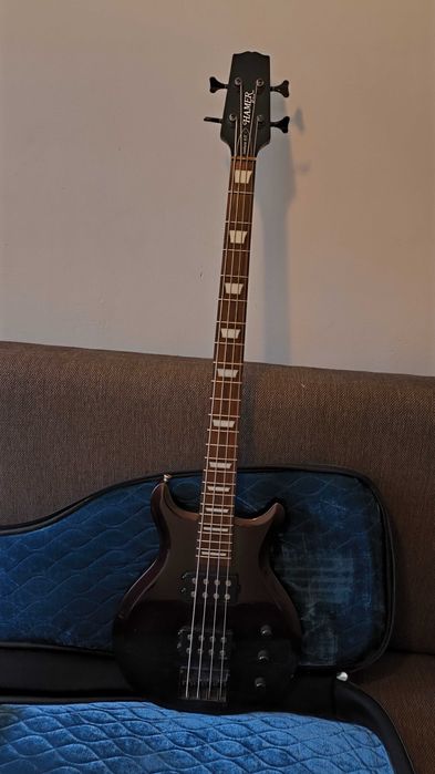 Na sprzedaż gitara basowa