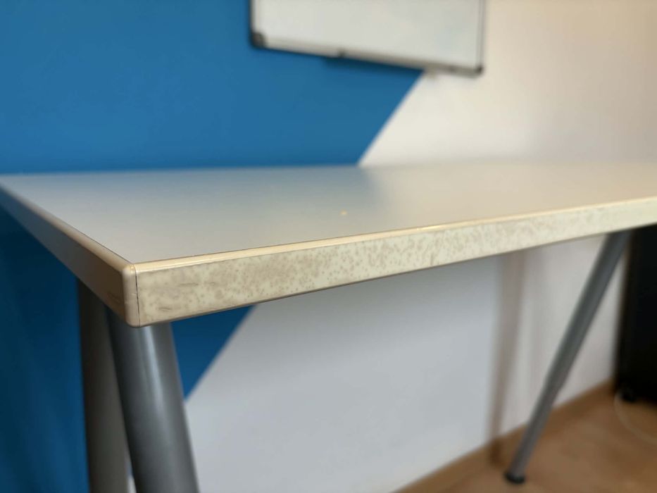 Biurko regulowane IKEA