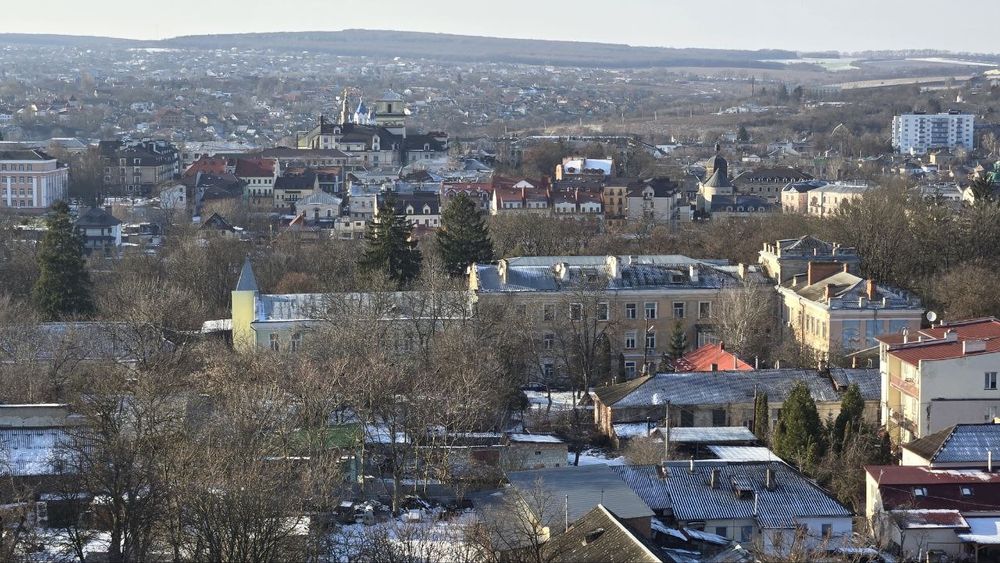 Пентхаус в центрі міста/світло завжди