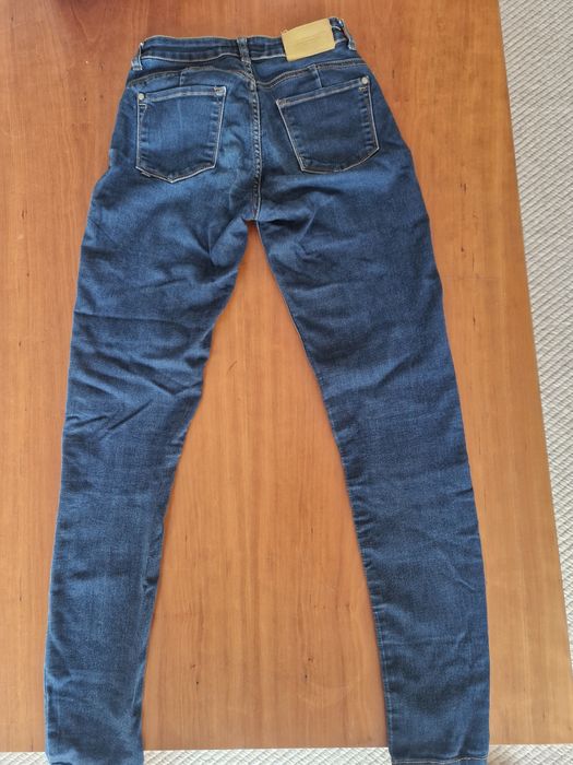 Calças jeans de mulher Tiffosi (W-26/34; L-30)
