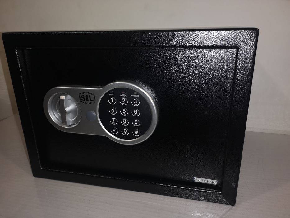 Sejf Elektroniczny Średni 310x200x200 mm