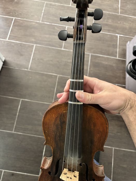 Violino feito por puthier de 1973