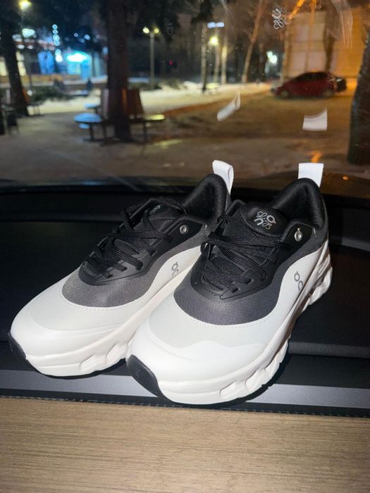 Кросiвки On Running Cloudtilt LOEWE