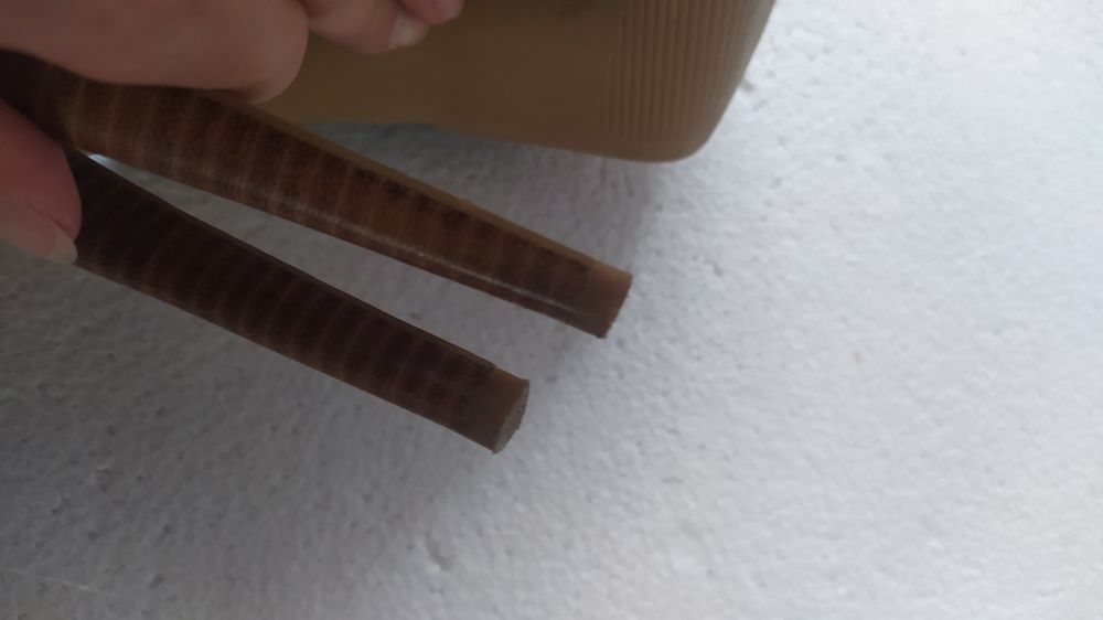 Szpilki czarne lakierki r. 37,5 Jessica Simpson