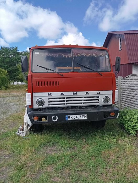 Машина камаз 5511