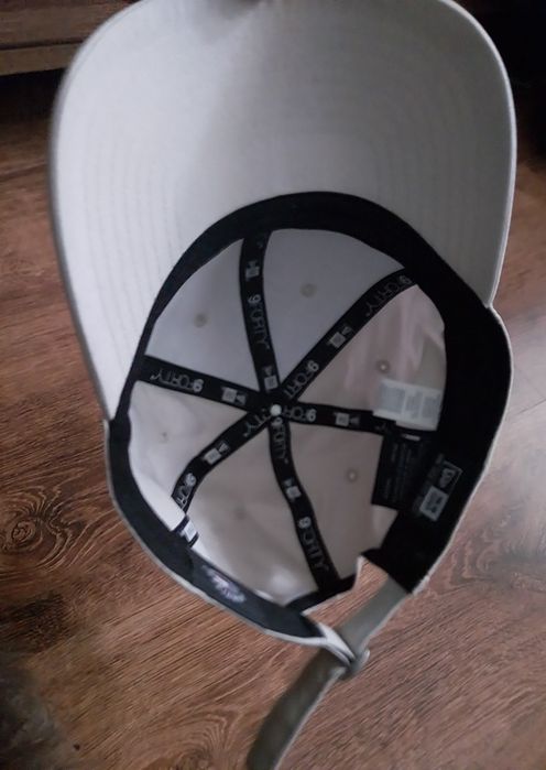 New era New York jasnobeżowa czapka z daszkiem