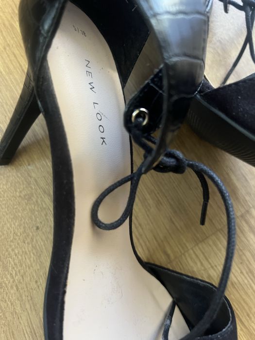 Buty damskie iprezowy styl New look roz .38
