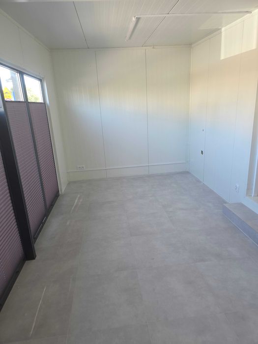 Pawilon handlowo-usługowy do wynajęcia – centrum Wołomina, ul. Fieldorfa 8