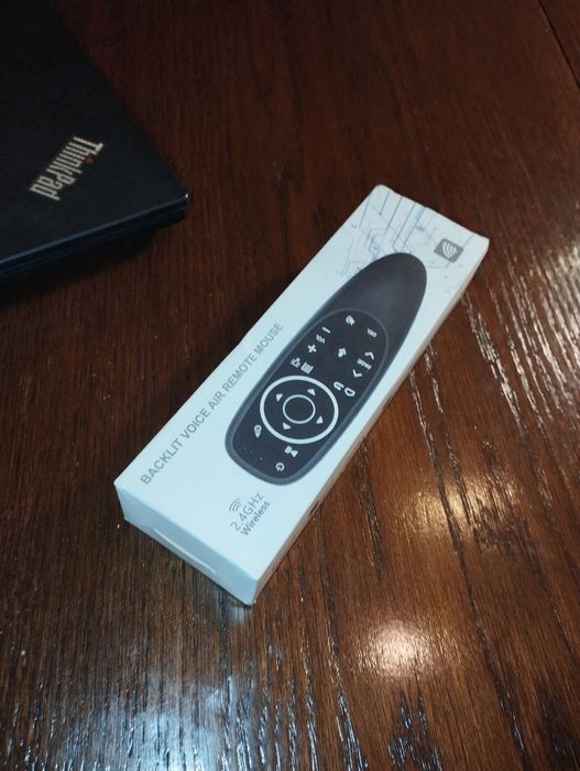 Backlit voice air remote mouse