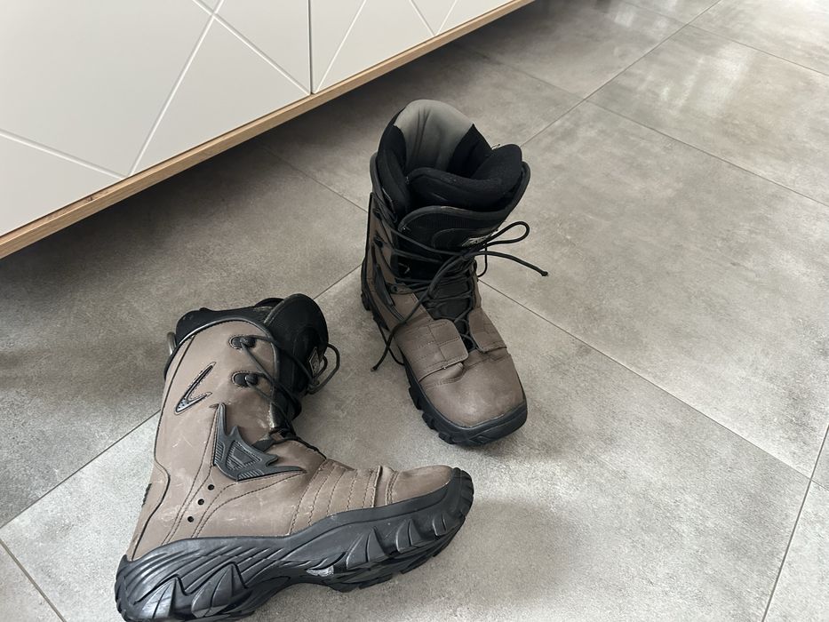 Buty snowboardowe rozmiar 42 wkladka 27,5