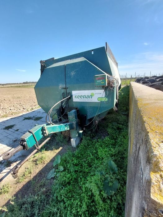 Wóz paszowy  keenan