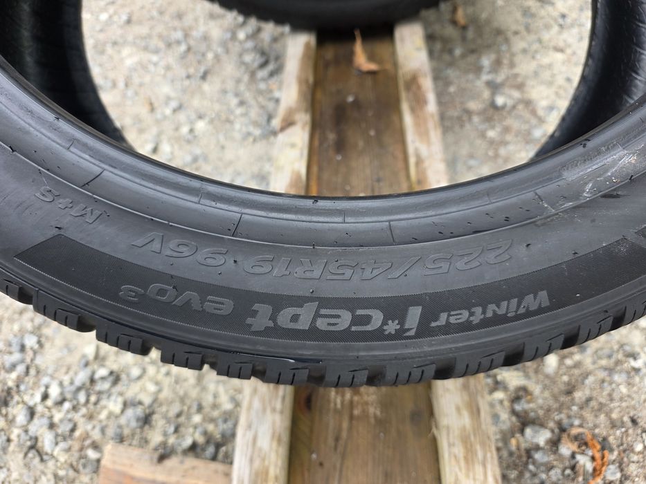 шини зимові 225/45r19 Hankook Резина зимова