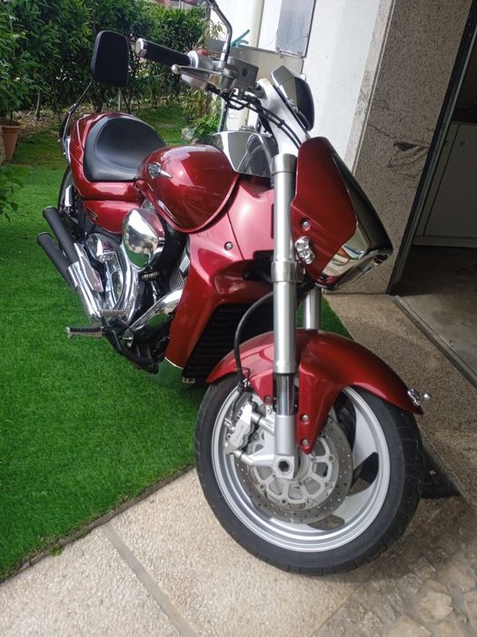 Mota Susuki Intruder 1800