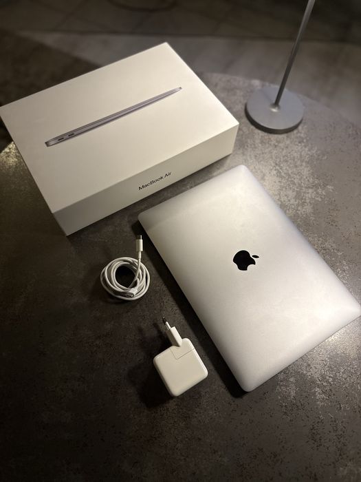 MacBook Air M1 2020 idealny stan!