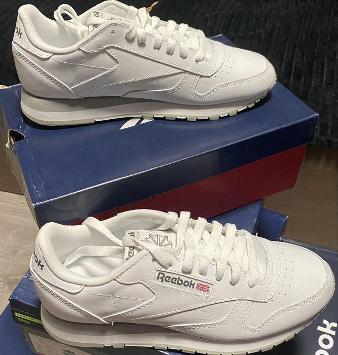 Reebok Buty Classic Leather GY3558 Ftwwht/Pugry3/Purgry