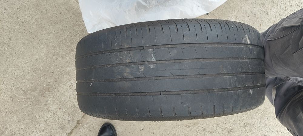 Резина Good year  255/40R20