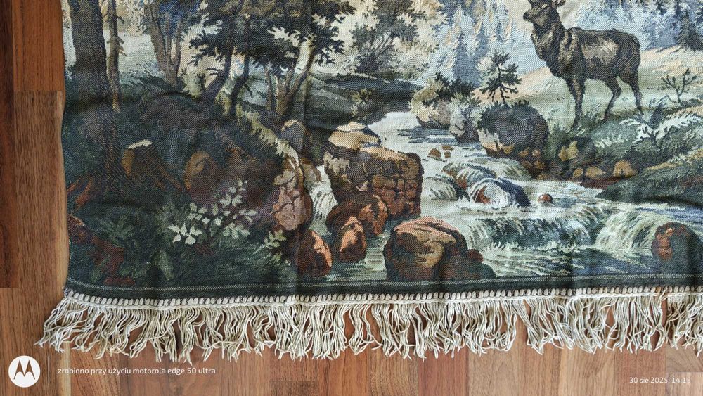 Stary gobelin na ścianę.