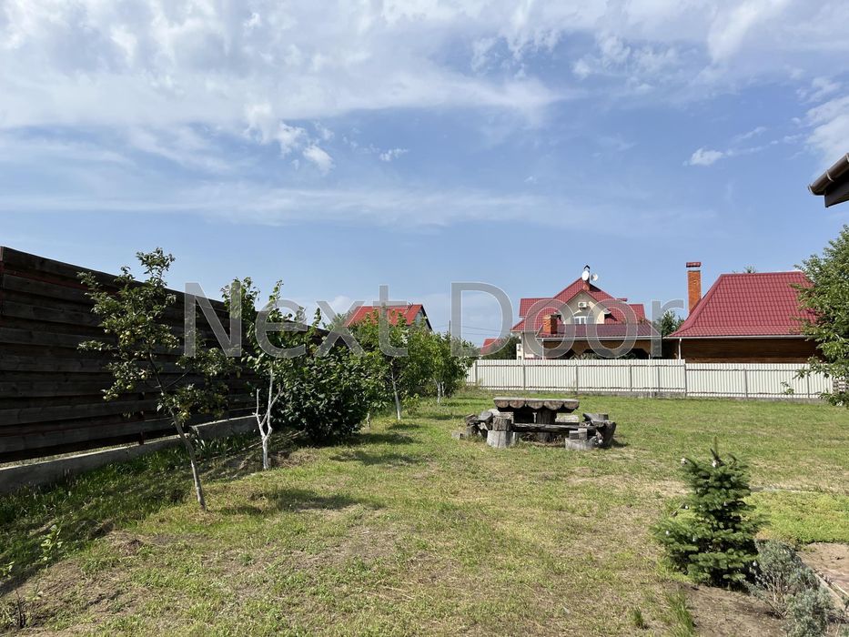 Здам будинок з садом у Лютежі, Лесі Українки 20