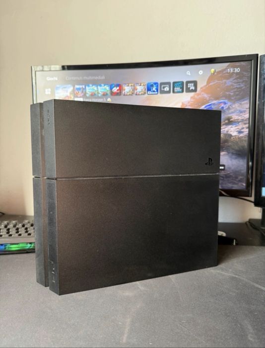 Ps4 500gb com comando