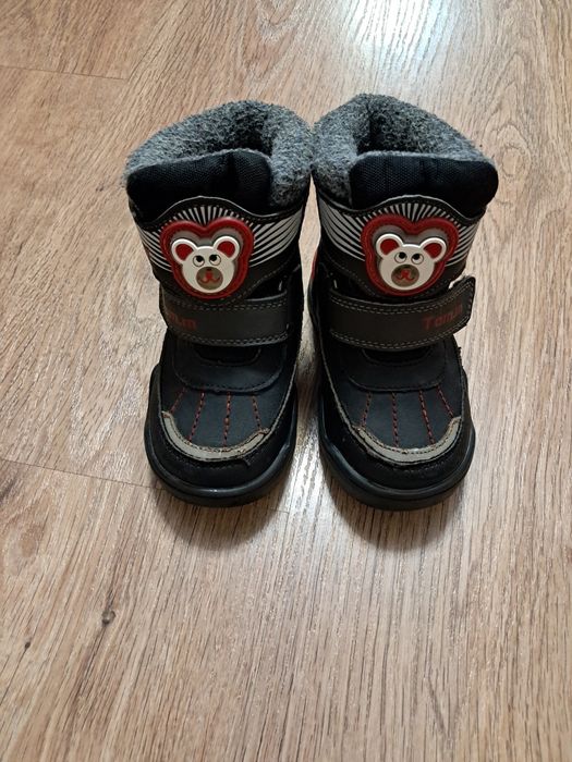 Зимові черевики для хлопчика