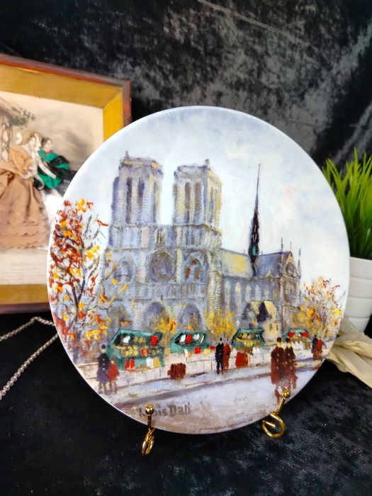 Limoges Patera Francja Louis Dali DR1089