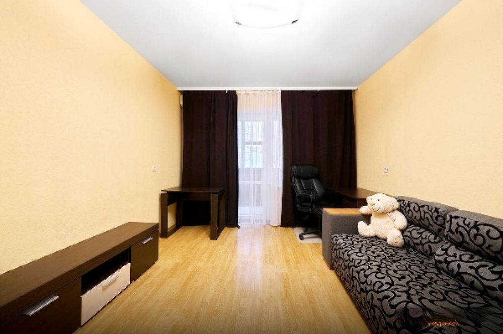 3 поверх! 2-к квартира 57 м² вул Срібнокільська 16 3 хв метро Осокорки