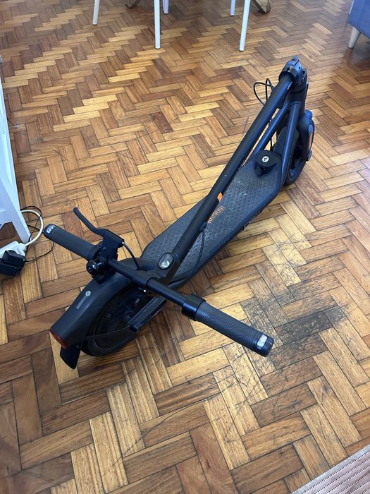Trotinete Ninebot F2