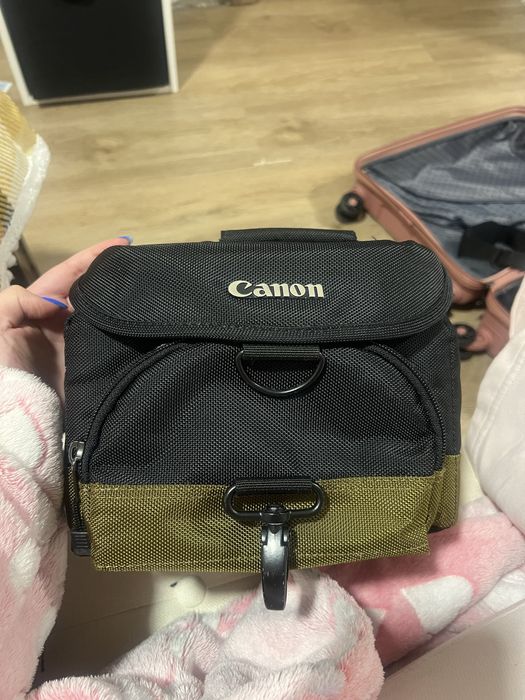 Camera Canon EOS 100d